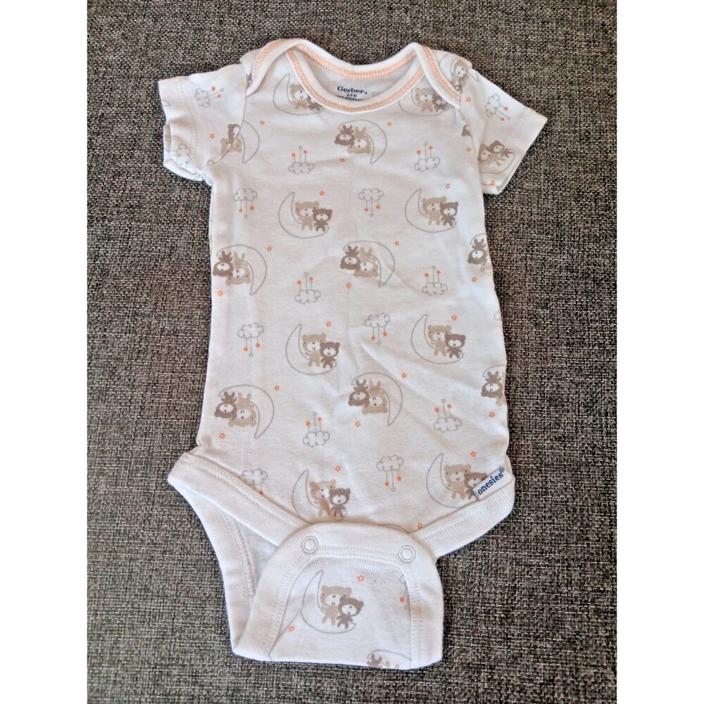 Gerber Shirt 0 To 3 Months baby Short sleeve White with Brown Bears and Moons